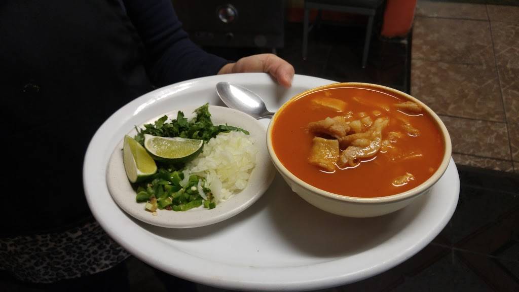 El Sol De Jalisco | restaurant | 1743 Bandera Rd, San Antonio, TX 78228, USA | 2103844271 OR +1 210-384-4271