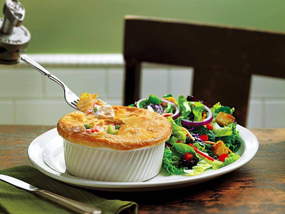 Perkins Restaurant & Bakery | restaurant | 17080 US-441, Mt Dora, FL 32757, USA | 3527355191 OR +1 352-735-5191