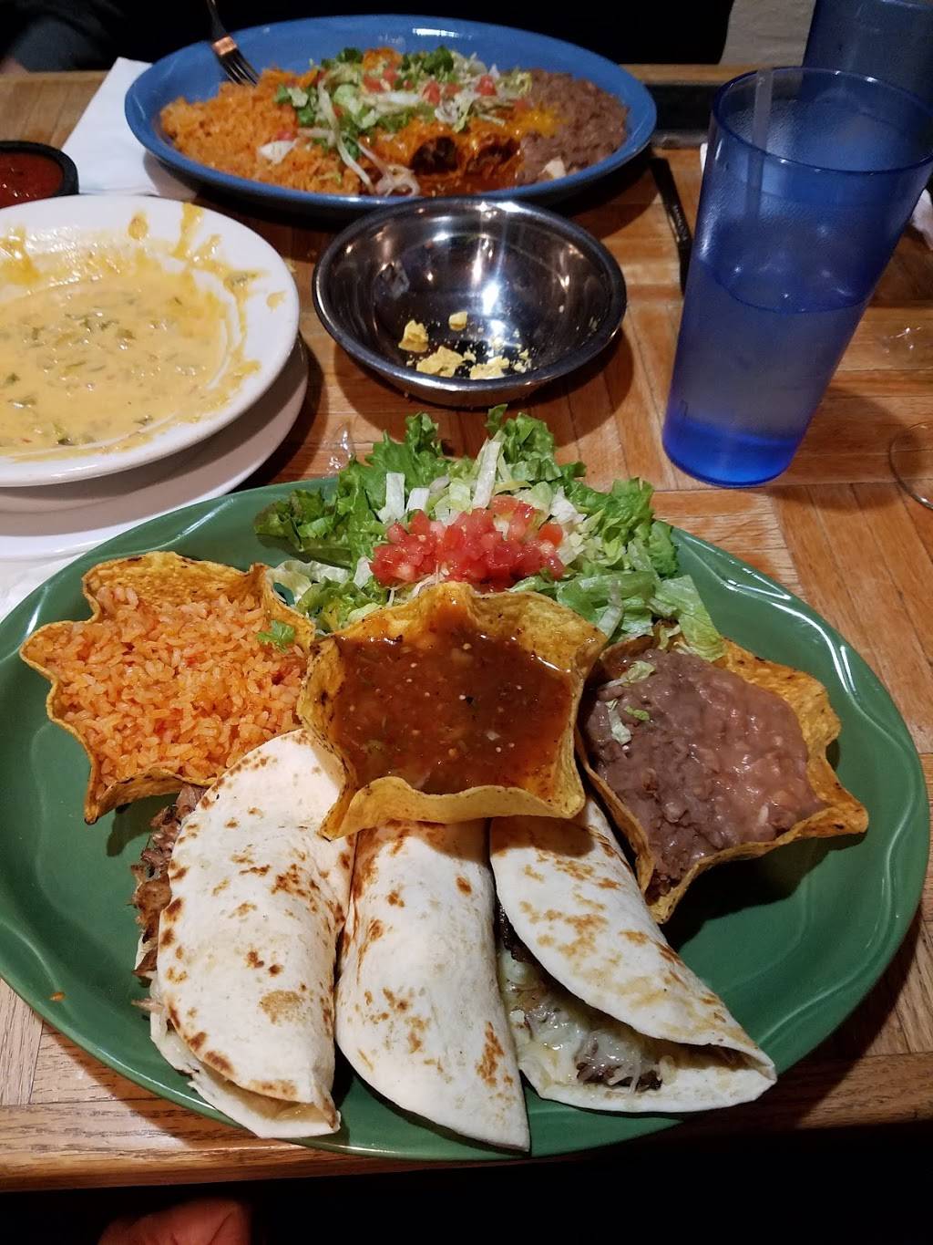 Armadillo La Salle | restaurant | 111 S 1st St, La Salle, CO 80645, USA | 9702845565 OR +1 970-284-5565