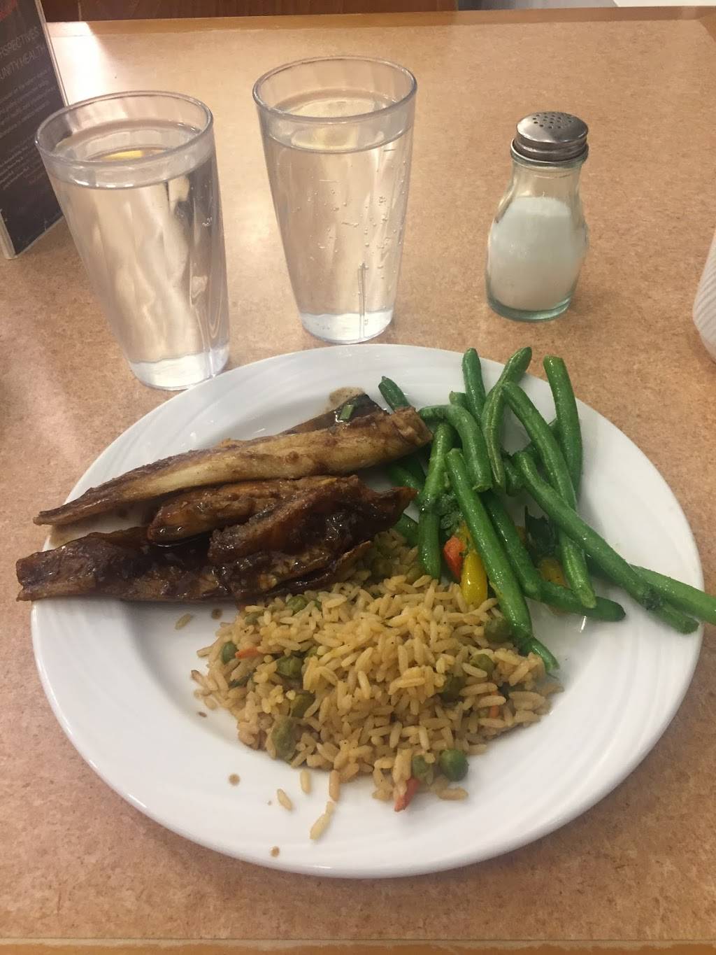 Arley D. Cathey Dining Commons | restaurant | 6025 S Ellis Ave, Chicago, IL 60637, USA | 8558623463 OR +1 855-862-3463