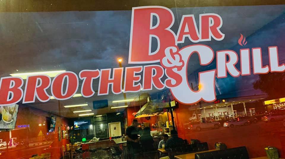 Brothers Bar & Grill | restaurant | 909 Winchester Rd, Lexington, KY 40505, USA | 8593680007 OR +1 859-368-0007