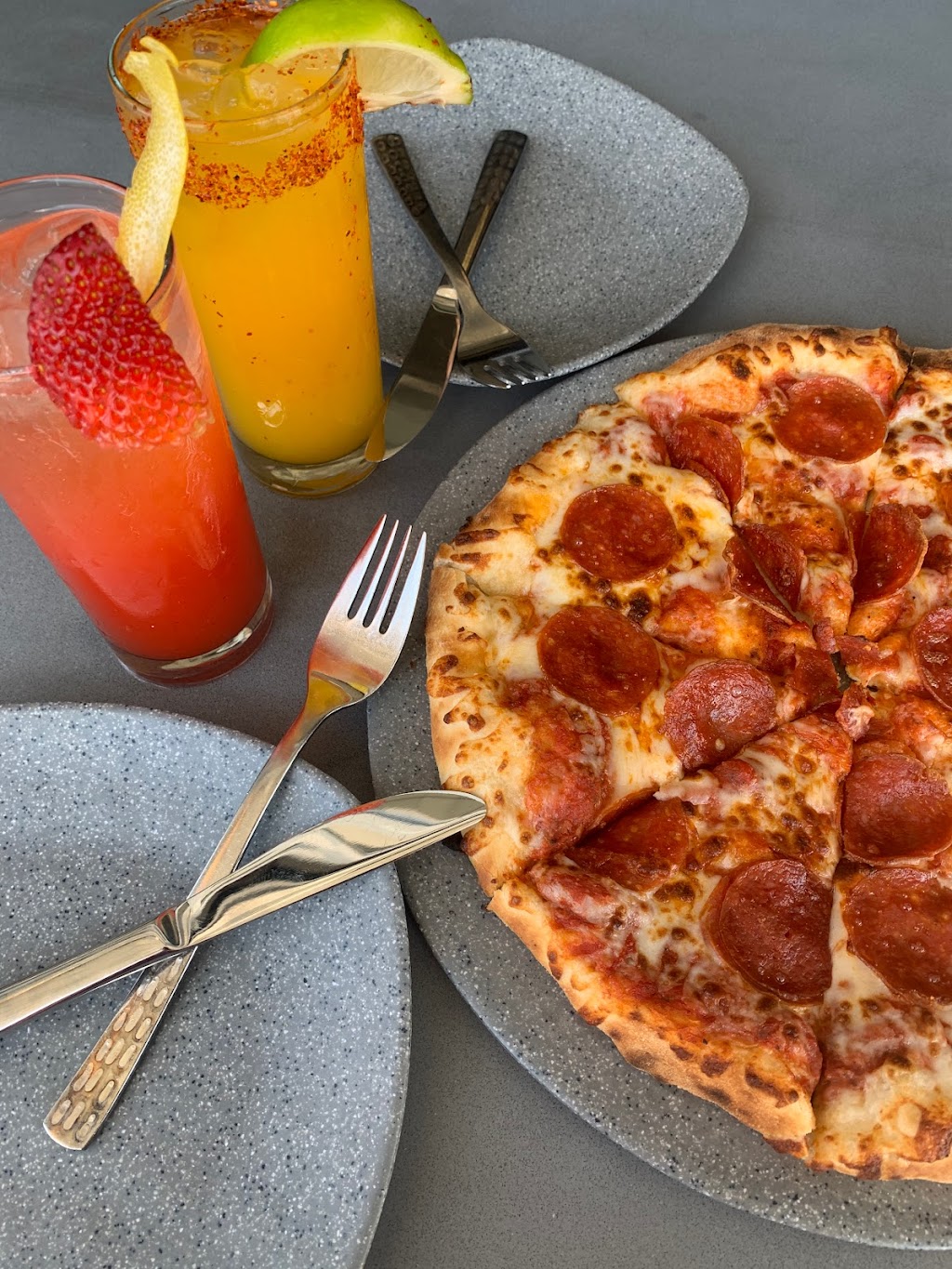 LTH+ | restaurant | 236 S Coast Hwy, Oceanside, CA 92054, USA | 7602311743 OR +1 760-231-1743