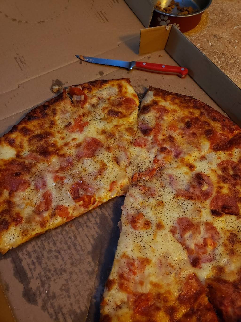 Our Pub | restaurant | 253 Hwy 40 W, Inglis, FL 34449, USA | 3524472406 OR +1 352-447-2406