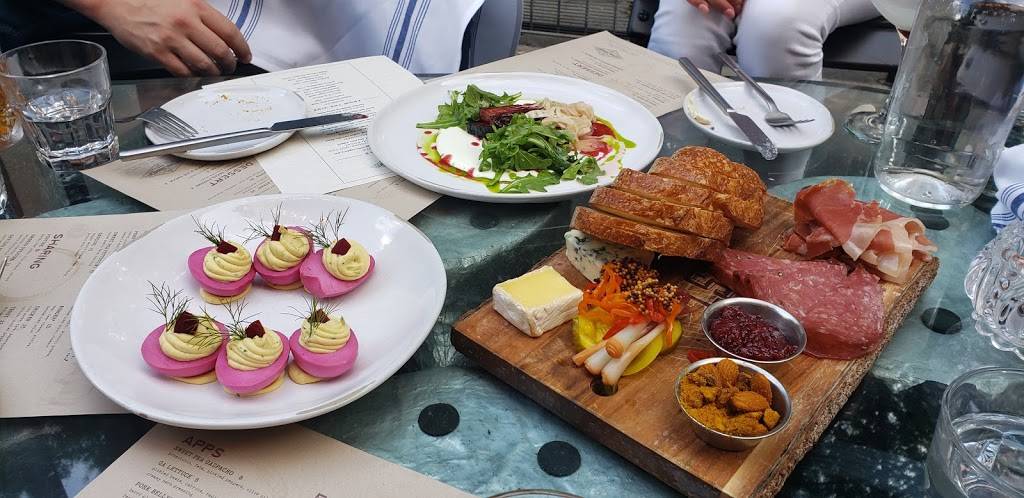 Establishment | night club | 1197 Peachtree St NE Suite 517, Atlanta, GA 30305, USA | 4043475291 OR +1 404-347-5291