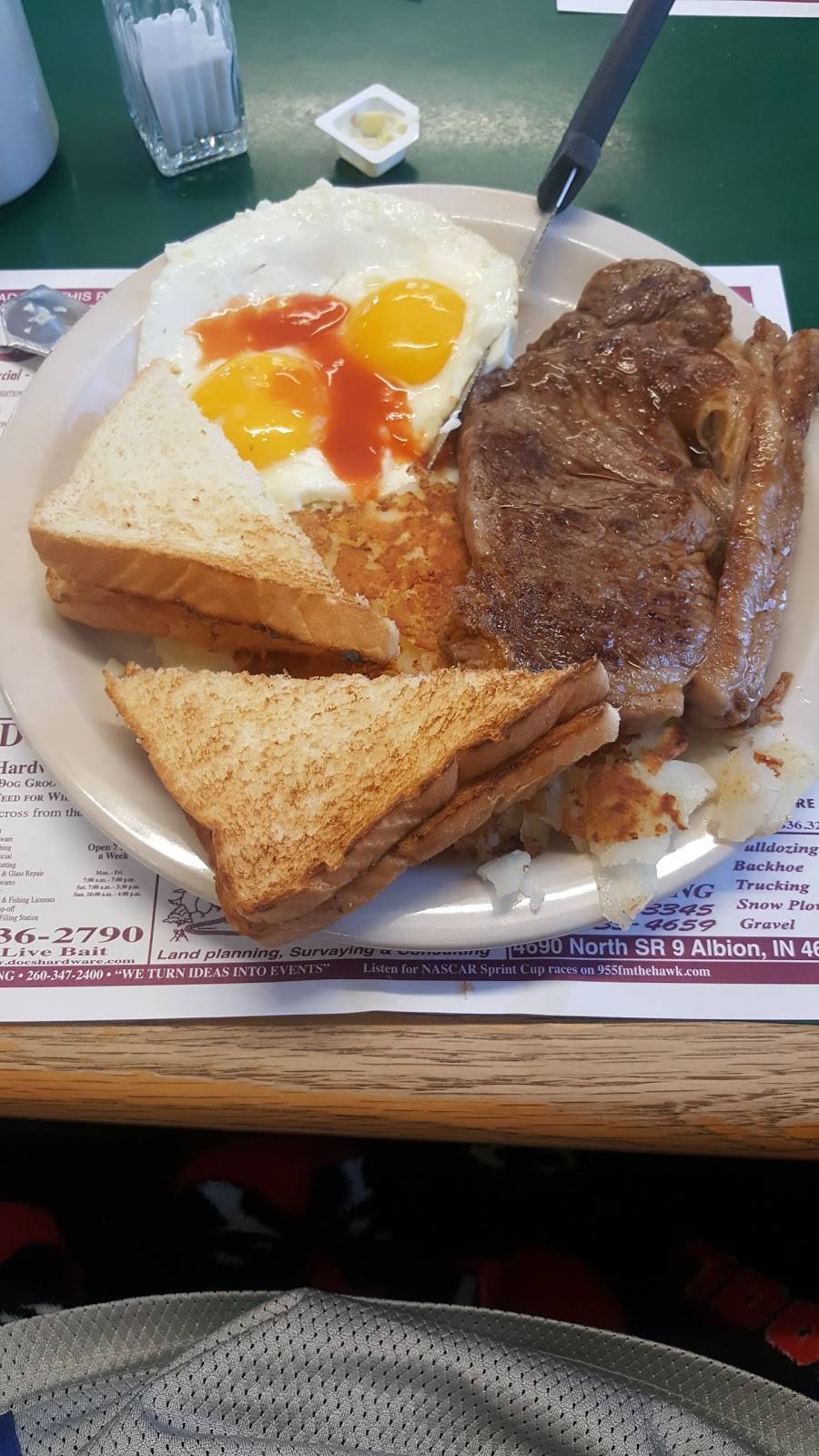 Half Acre Cafe | restaurant | 23 IN-9, Albion, IN 46701, USA | 2606367284 OR +1 260-636-7284