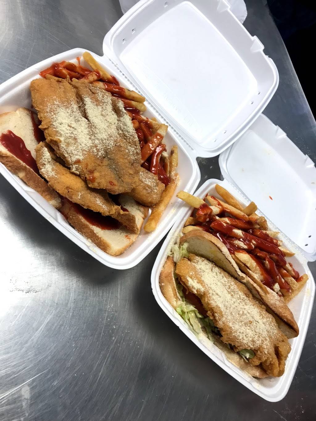 Babas Famous Steak & Lemonade | restaurant | 925 W Jefferson St, Joliet, IL 60435, USA | 8157222220 OR +1 815-722-2220