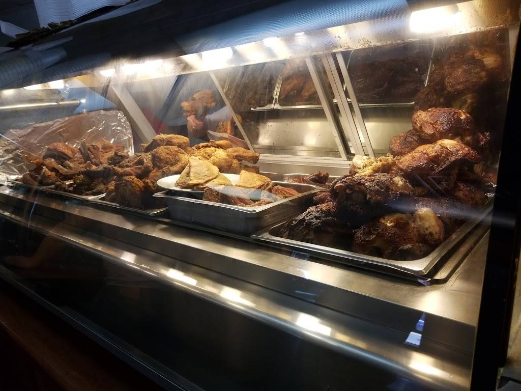 Tony Tipico | restaurant | 268 Essex St, Lynn, MA 01902, USA | 7815921912 OR +1 781-592-1912