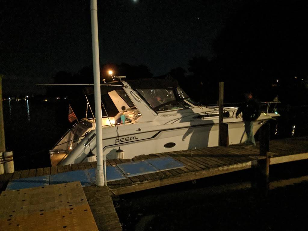 Turners Port of Call | restaurant | 997 E River Rd, Grand Island, NY 14072, USA | 7167731114 OR +1 716-773-1114