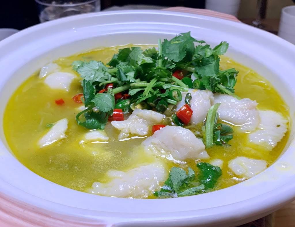 MaMa Chang | restaurant | 3251 Old Lee Hwy Ste101, Fairfax, VA 22030, USA | 7032685556 OR +1 703-268-5556