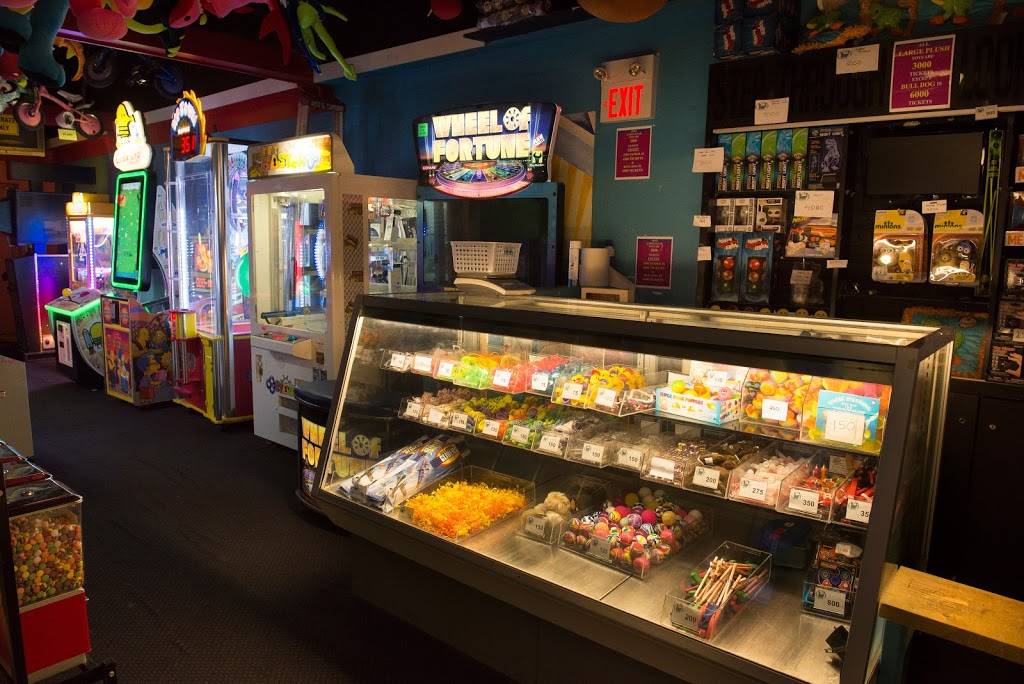 QB Sports Bar Grill Games | restaurant | 4460 Fairview St, Burlington, ON L7L 5P9, Canada | 9056379797 OR +1 905-637-9797