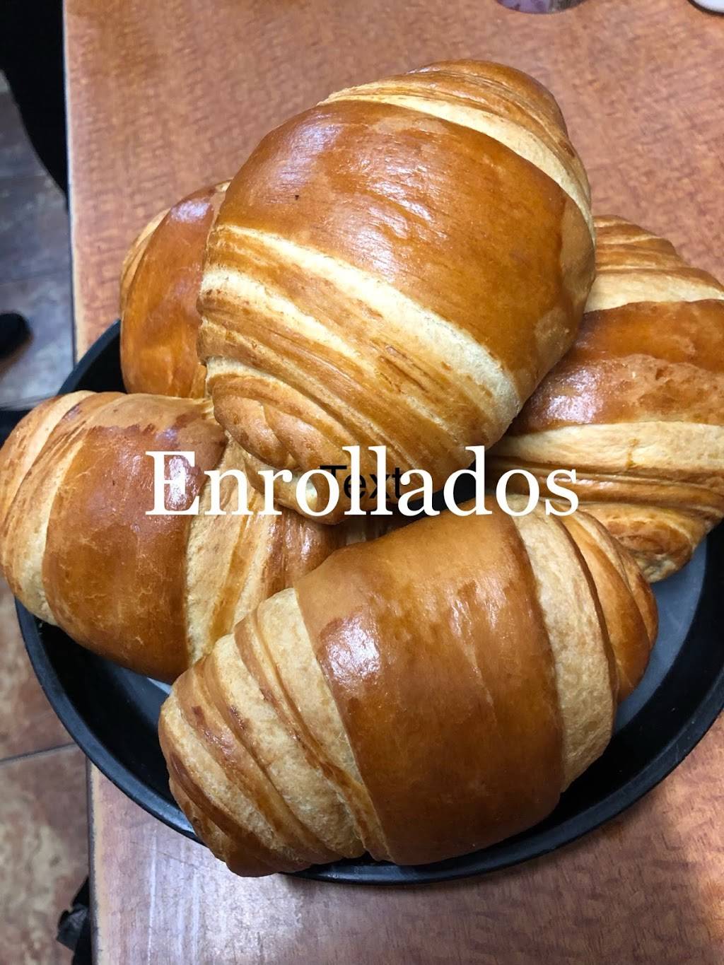 Reina De La Nube | cafe | 922 4th Ave, Brooklyn, NY 11232, USA | 7183692319 OR +1 718-369-2319