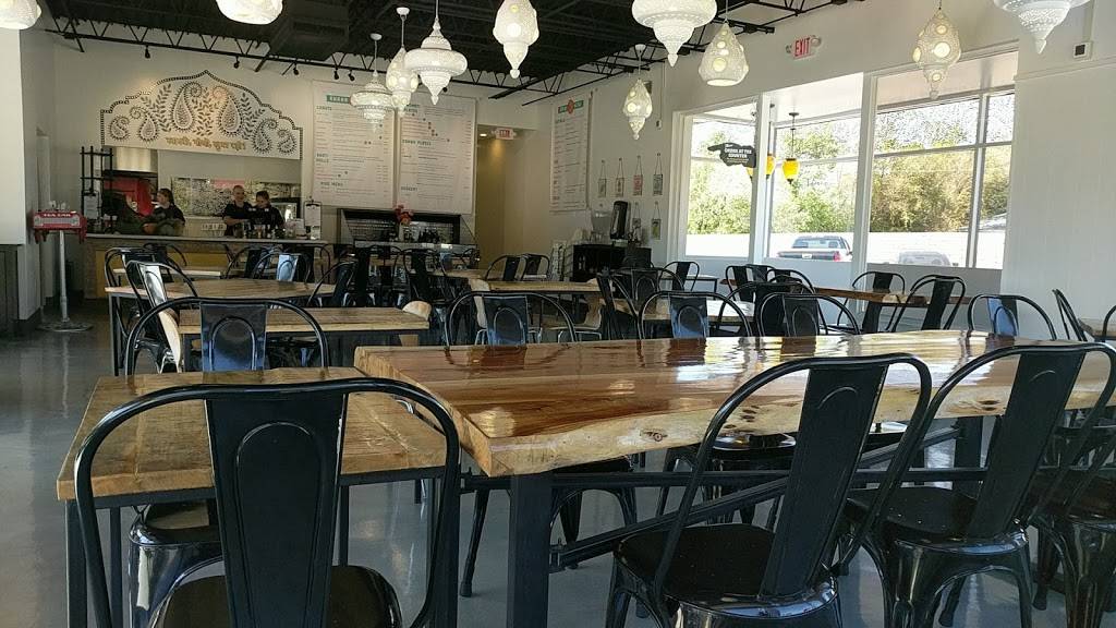 Khana Indian Grill | restaurant | 2101 N College Ave, Fayetteville, AR 72703, USA | 4792874736 OR +1 479-287-4736