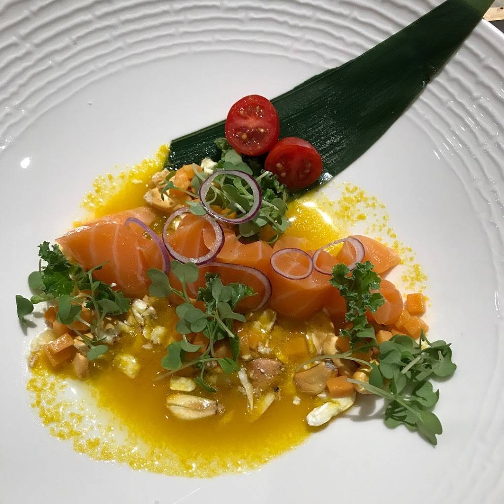 Friends Sushi on State | restaurant | 804 N State St, Chicago, IL 60610, USA | 3126431219 OR +1 312-643-1219