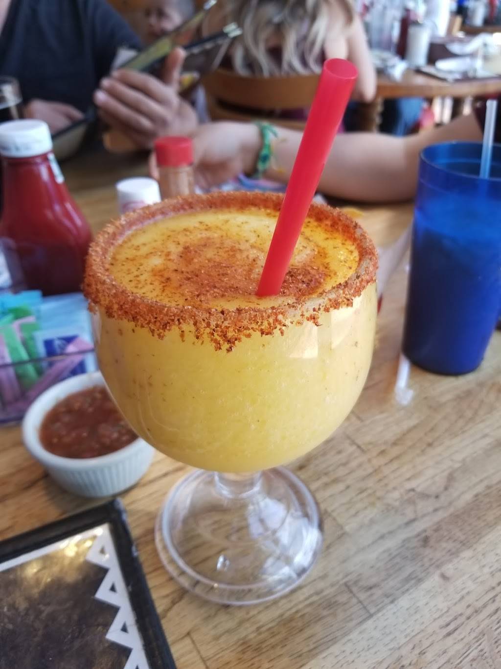 Nenas Mexican Restaurant | restaurant | 445 W Weber Ave #120, Stockton, CA 95203, USA | 2095470217 OR +1 209-547-0217