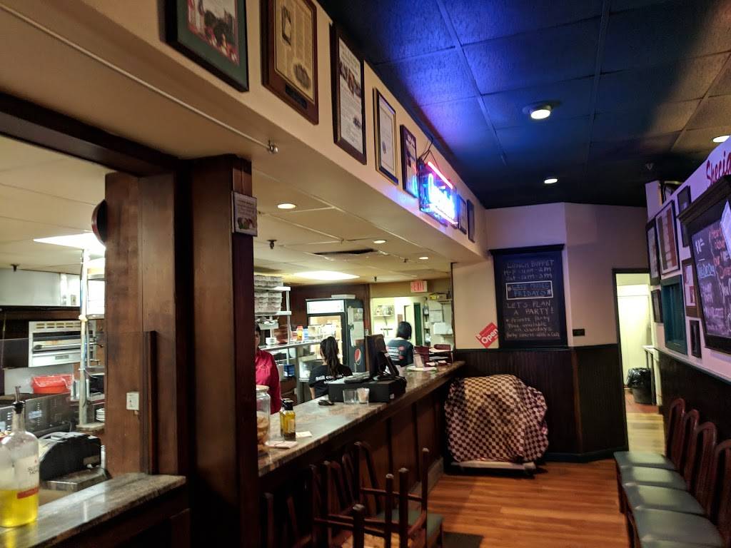 Louies | restaurant | 2071 31st St SW, Allentown, PA 18103, USA | 6107911226 OR +1 610-791-1226