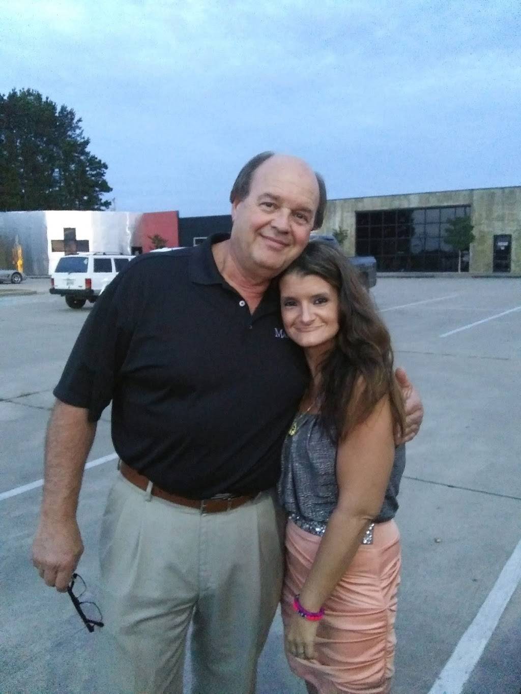 El Guadalajara Mexican Restaurant | restaurant | 1700 W Market St, Bolivar, TN 38008, USA | 7312123040 OR +1 731-212-3040