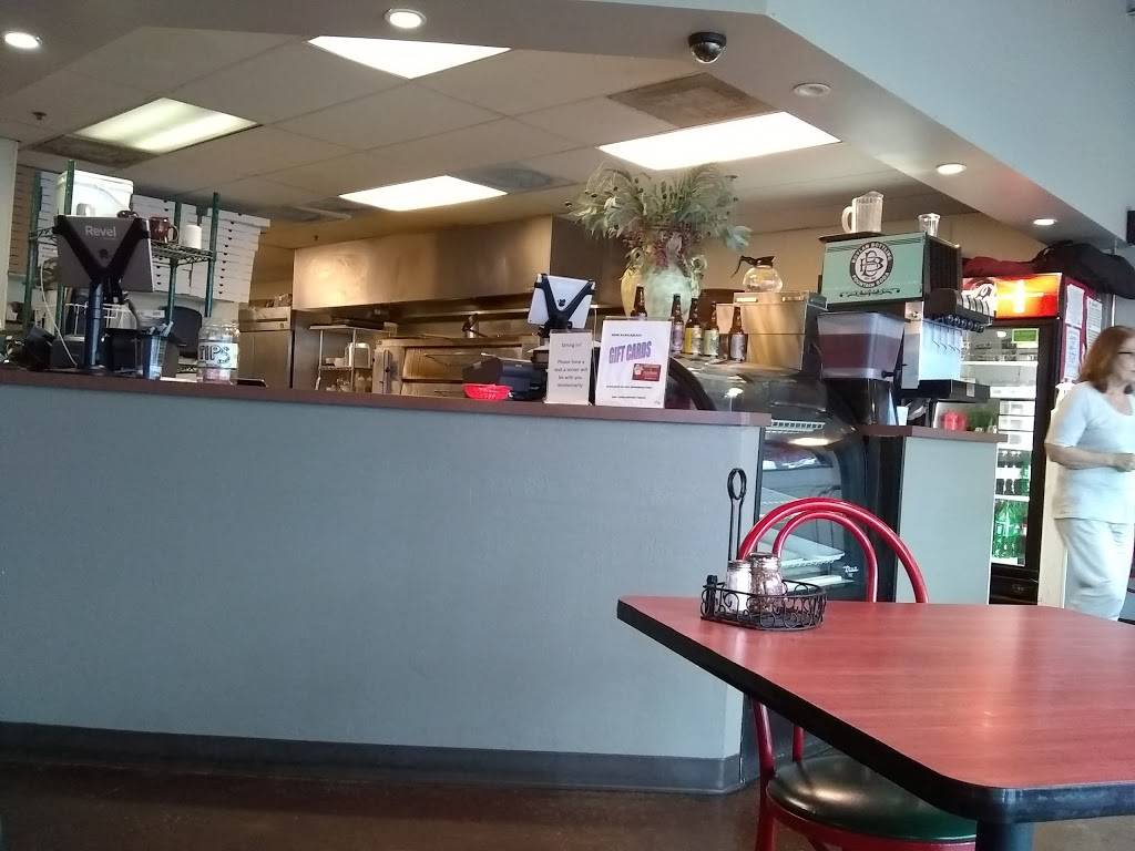 Papous Pizzeria & Italian Eatery | restaurant | 5075 Leetsdale Dr, Denver, CO 80246, USA | 3033883211 OR +1 303-388-3211