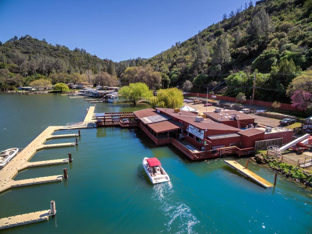 Richmond Park Bar & Grill | restaurant | 9435 Konocti Bay Rd, Kelseyville, CA 95451, USA | 7072777240 OR +1 707-277-7240