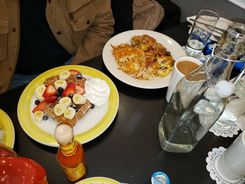 Mornings Breakfast & Brunch | restaurant | 2654 Lake Cir Dr, Indianapolis, IN 46268, USA | 3173895967 OR +1 317-389-5967