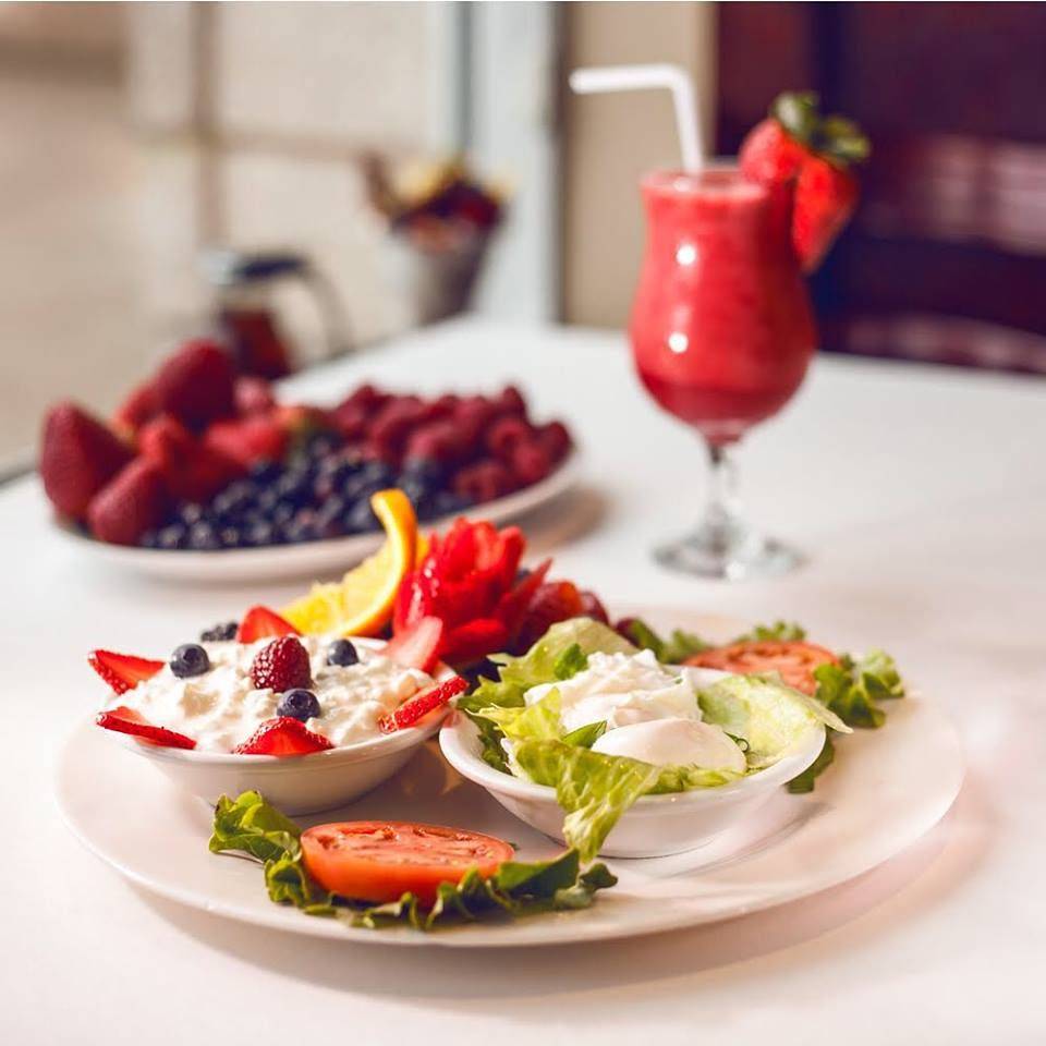 Coco Frutti Gatineau | restaurant | 210 Chemin dAylmer #17, Gatineau, QC J9H 1A3, Canada | 8195570986 OR +1 819-557-0986