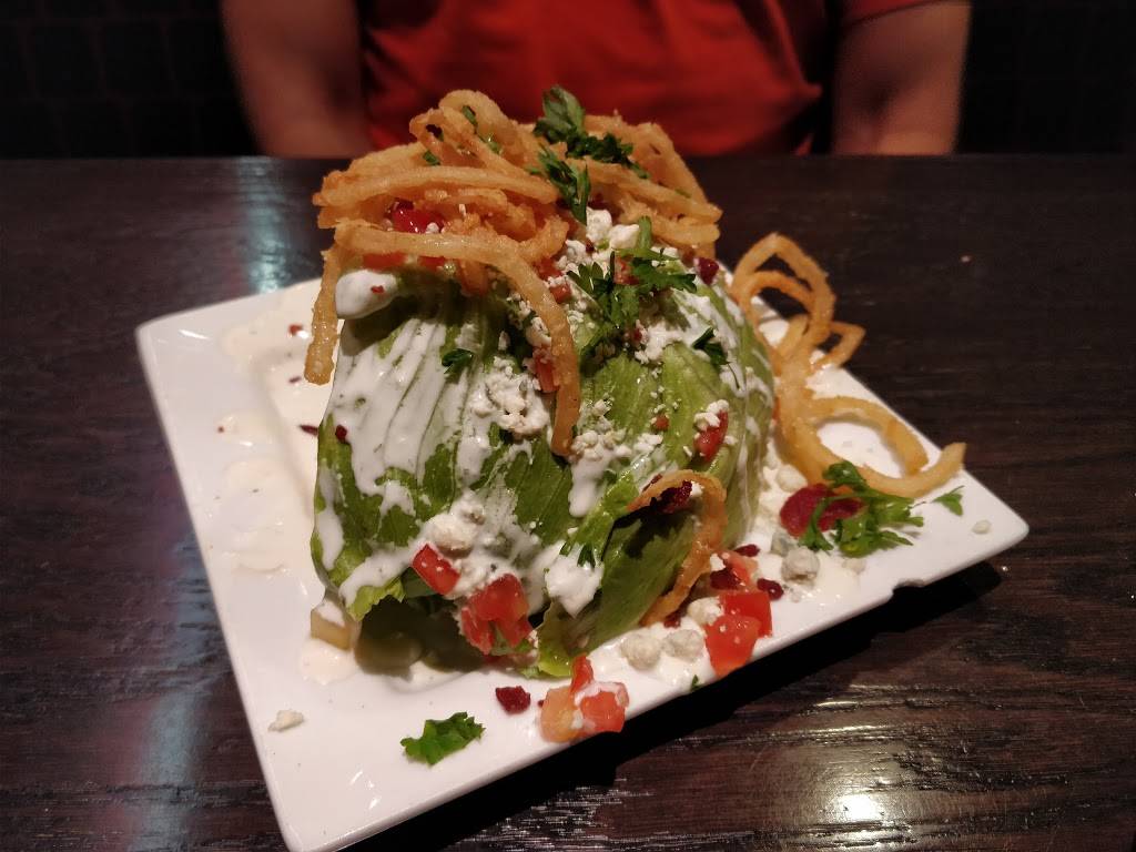 Red Robin Gourmet Burgers and Brews | restaurant | 1025 Vann Dr, Jackson, TN 38305, USA | 7316641940 OR +1 731-664-1940