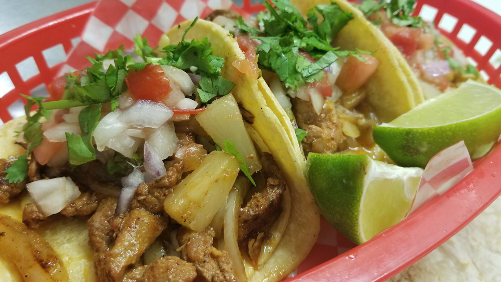 EL CHARRO | restaurant | 788 Broadview Ave, Toronto, ON M4K 2P7, Canada | 6473585883 OR +1 647-358-5883