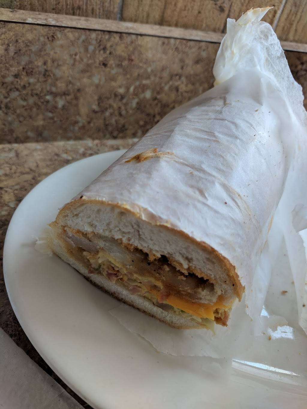 Jennifers | restaurant | 153-41 Hillside Avenue, Jamaica, NY 11432, USA | 7185231551 OR +1 718-523-1551