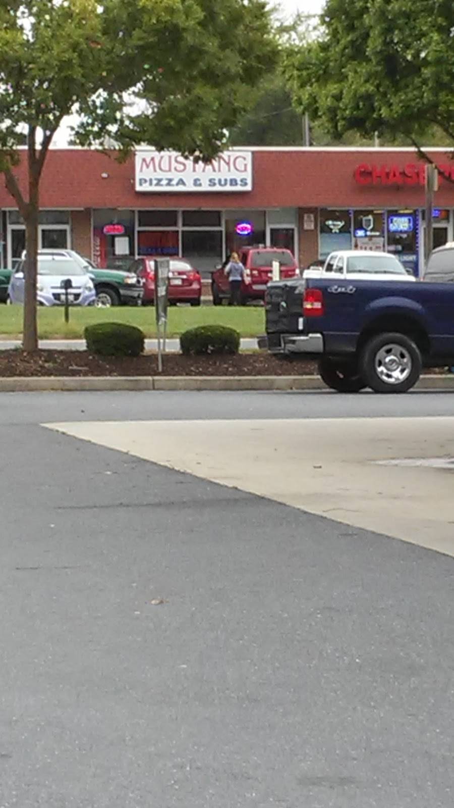 Mustang Pizza & Subs | restaurant | 12544 Eastern Ave, Middle River, MD 21220, USA | 4103351000 OR +1 410-335-1000