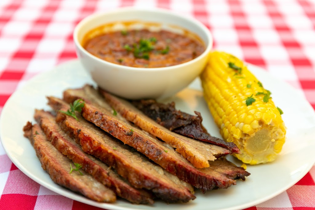 66 Smokehouse BBQ | cafe | 11470 OR-66, Ashland, OR 97520, USA | 5413291459 OR +1 541-329-1459