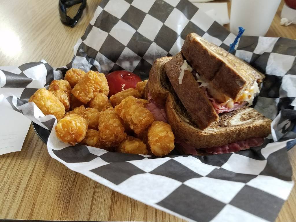 The Purple Onion Deli & Grill | restaurant | 316 N Kentucky Ave, Lakeland, FL 33801, USA | 8636885590 OR +1 863-688-5590