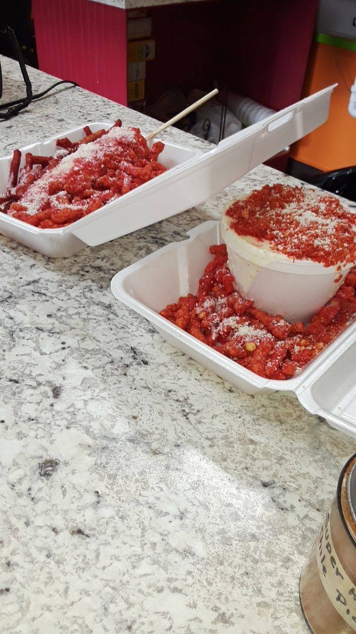 La Golosina Mexican Snacks | restaurant | 910 N Jefferson St, Athens, AL 35611, USA | 2564440507 OR +1 256-444-0507