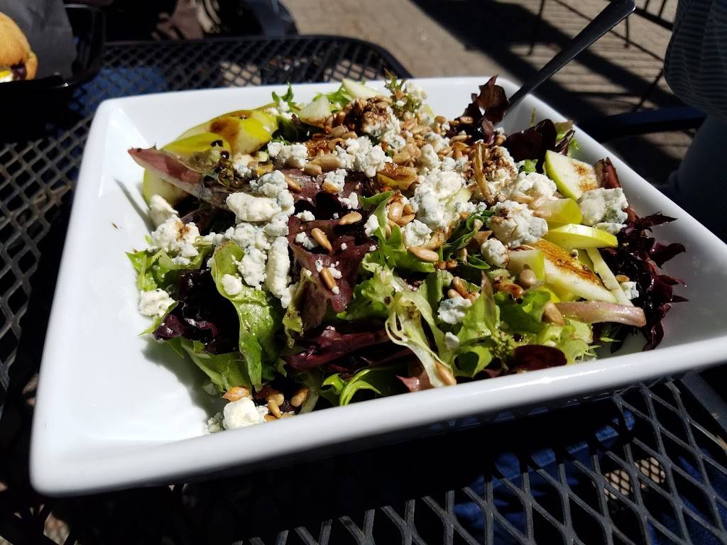 The Grind House | restaurant | 1 Central St, Bangor, ME 04401, USA | 2075731588 OR +1 207-573-1588