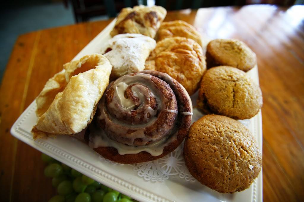 Cafe Lago | cafe | 1200 Lakeway Dr, Lakeway, TX 78734, USA | 5122618141 OR +1 512-261-8141