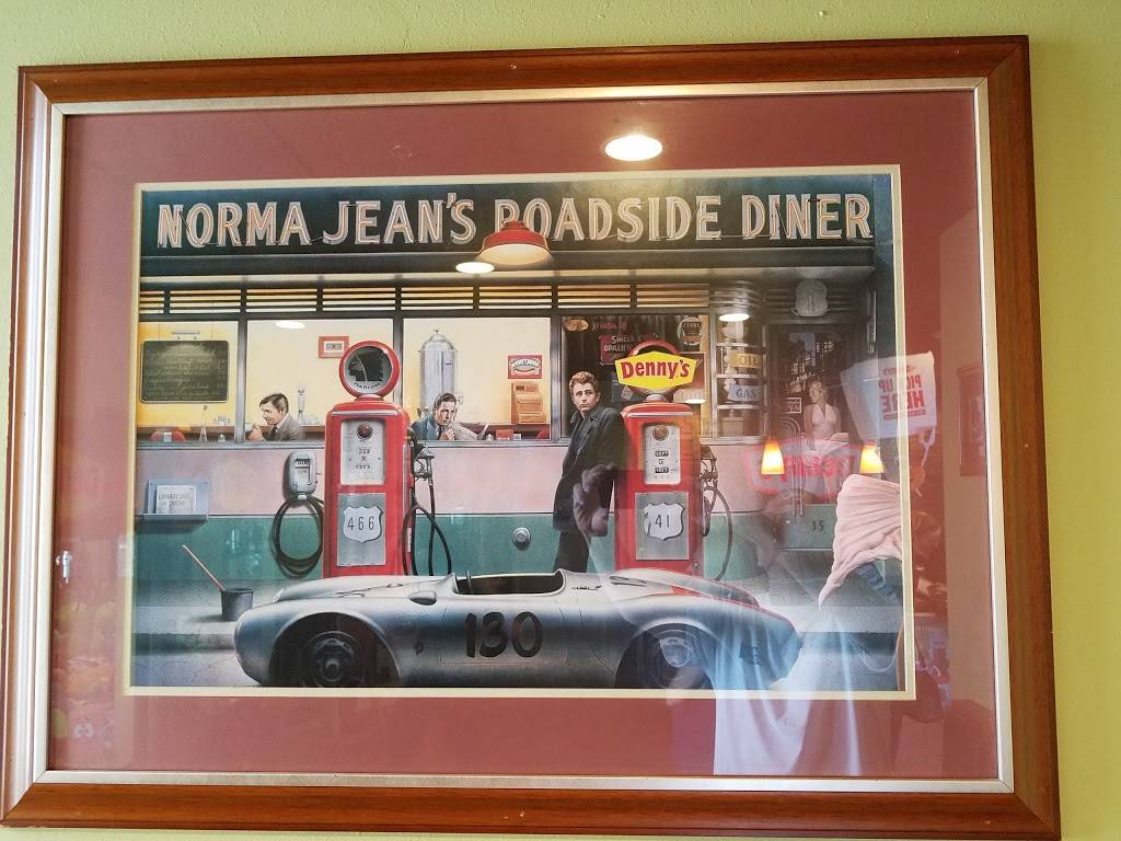 Dennys | restaurant | 1078 Glenwood Ave, Oneida, NY 13421, USA | 3153636285 OR +1 315-363-6285