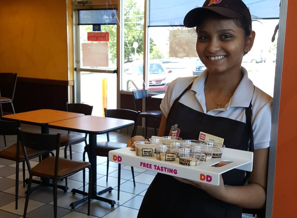 Dunkin | cafe | 1615 E Lincoln Hwy, Langhorne, PA 19047, USA | 2152699970 OR +1 215-269-9970