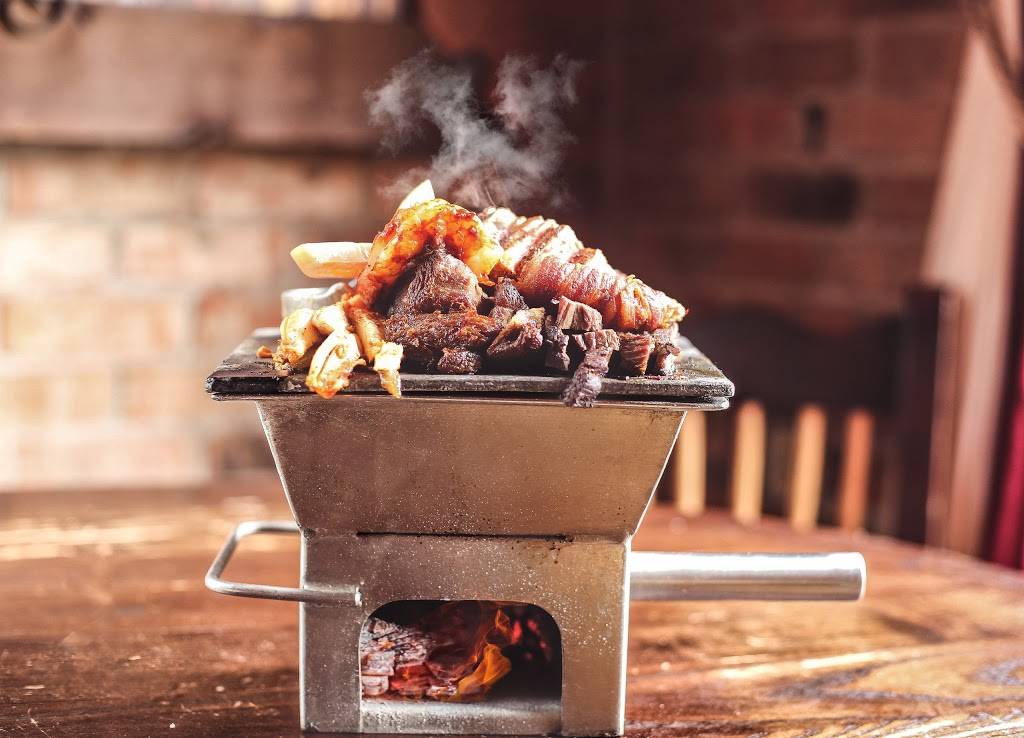 El Tiempo Cantina - S. Gessner | restaurant | 2605 S Gessner Rd, Houston, TX 77063, USA | 7137851220 OR +1 713-785-1220