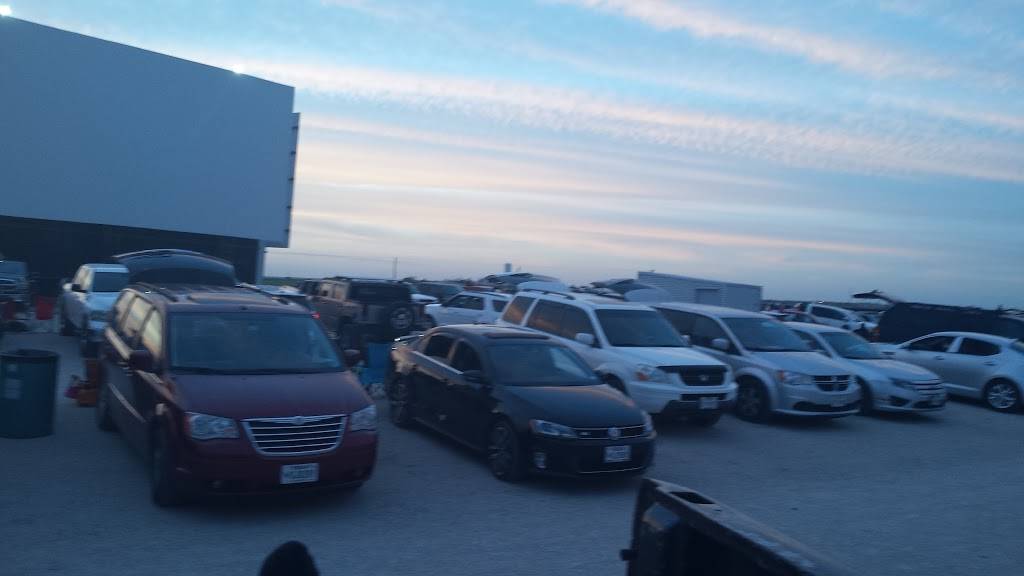 Stars & Stripes Drive-In Theatre | restaurant | 1178 Kroesche Ln, New Braunfels, TX 78130, USA | 8306207469 OR +1 830-620-7469