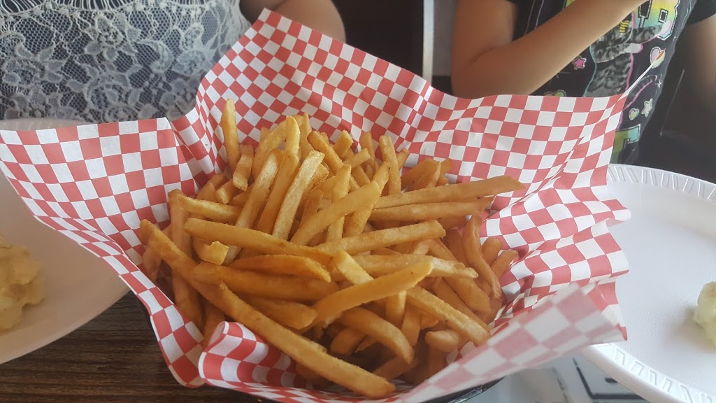 The Keg Chicken | restaurant | 4211 W 12th St, Sioux Falls, SD 57106, USA | 6052754534 OR +1 605-275-4534