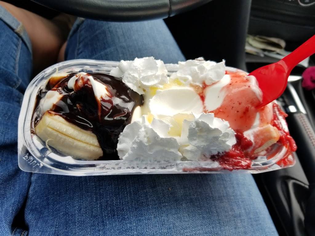 Dairy Queen Grill & Chill | restaurant | 13966 Village Lake Cir, Jacksonville, FL 32258, USA | 9046193182 OR +1 904-619-3182