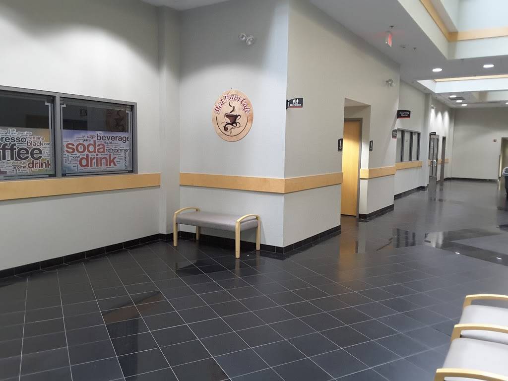 Medical Plaza Cafe | restaurant | 240 Middletown Blvd Suite 105, Langhorne, PA 19047, USA | 2675605687 OR +1 267-560-5687