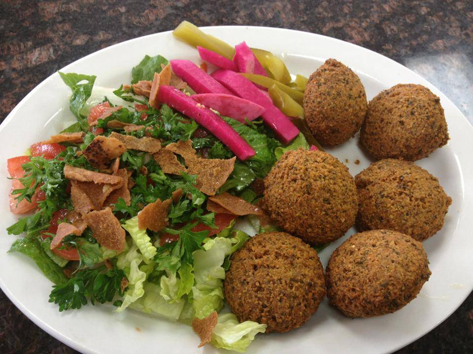 NICK FAMOUS SHAWARMAS | restaurant | 15440 Bayview Ave, Aurora, ON L4G 7J1, Canada | 9055032890 OR +1 905-503-2890