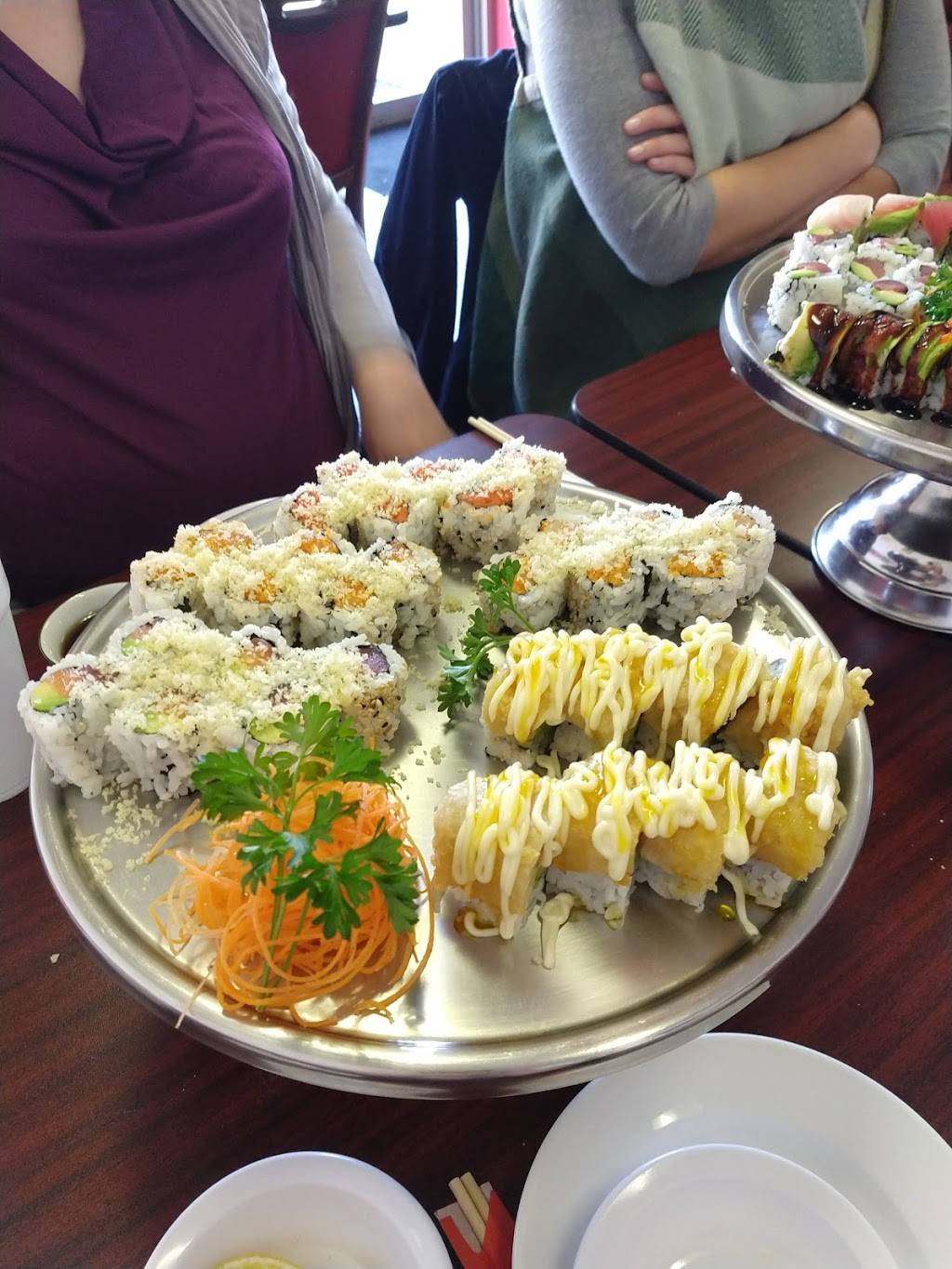 Sushi King Asian Fusion | restaurant | 1413 Grandview Ave, Columbus, OH 43212, USA | 6148244657 OR +1 614-824-4657