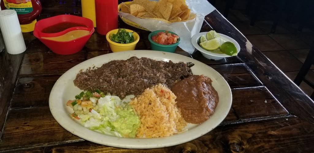Pinto Bean | restaurant | 700 W Main St, Edna, TX 77957, USA | 3617810190 OR +1 361-781-0190