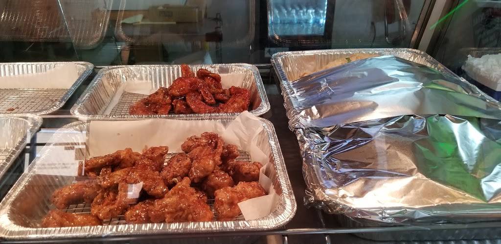 Coras Best Chicken Wings | restaurant | 168 Cesar Chavez St, St Paul, MN 55107, USA | 6512210020 OR +1 651-221-0020