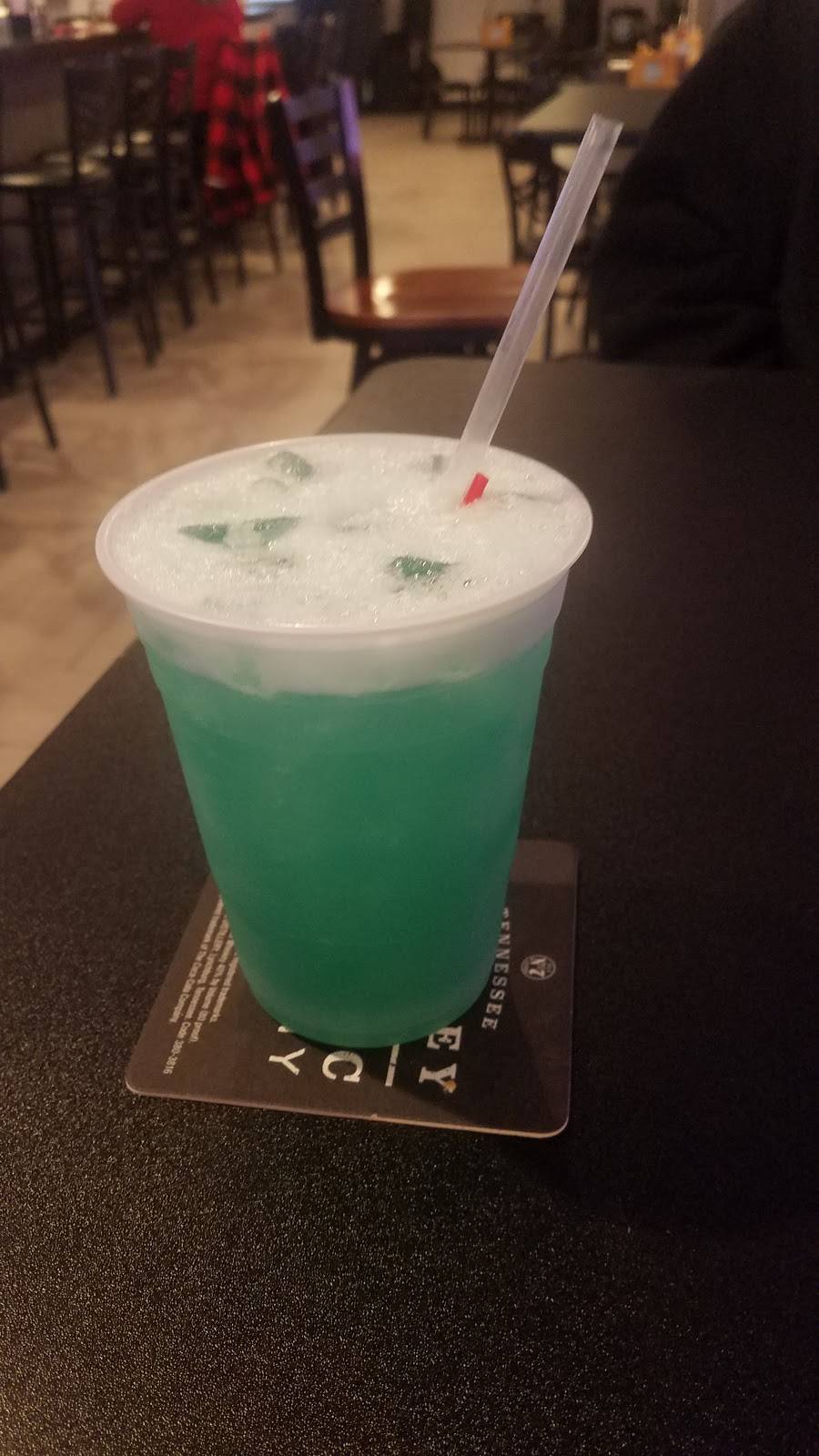 Captains Cafe | restaurant | 2843 Eastern Blvd, Middle River, MD 21220, USA | 4106870690 OR +1 410-687-0690