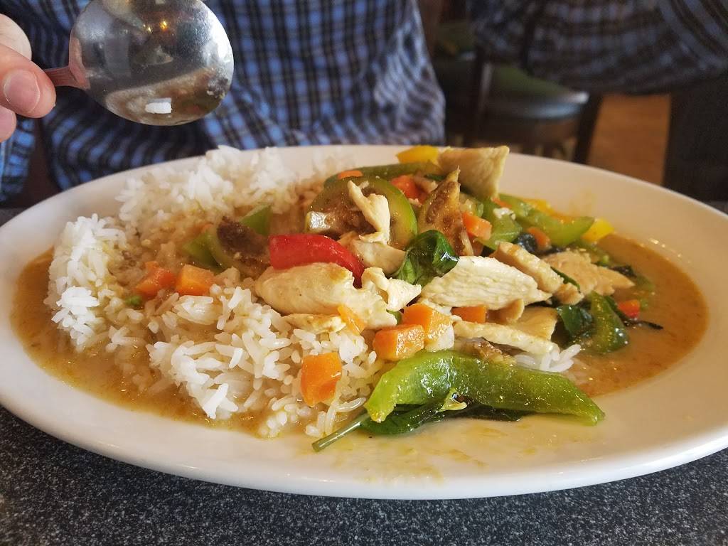 International Food Mart | restaurant | 2855 Logan St, Nashville, TN 37211, USA | 6153339651 OR +1 615-333-9651