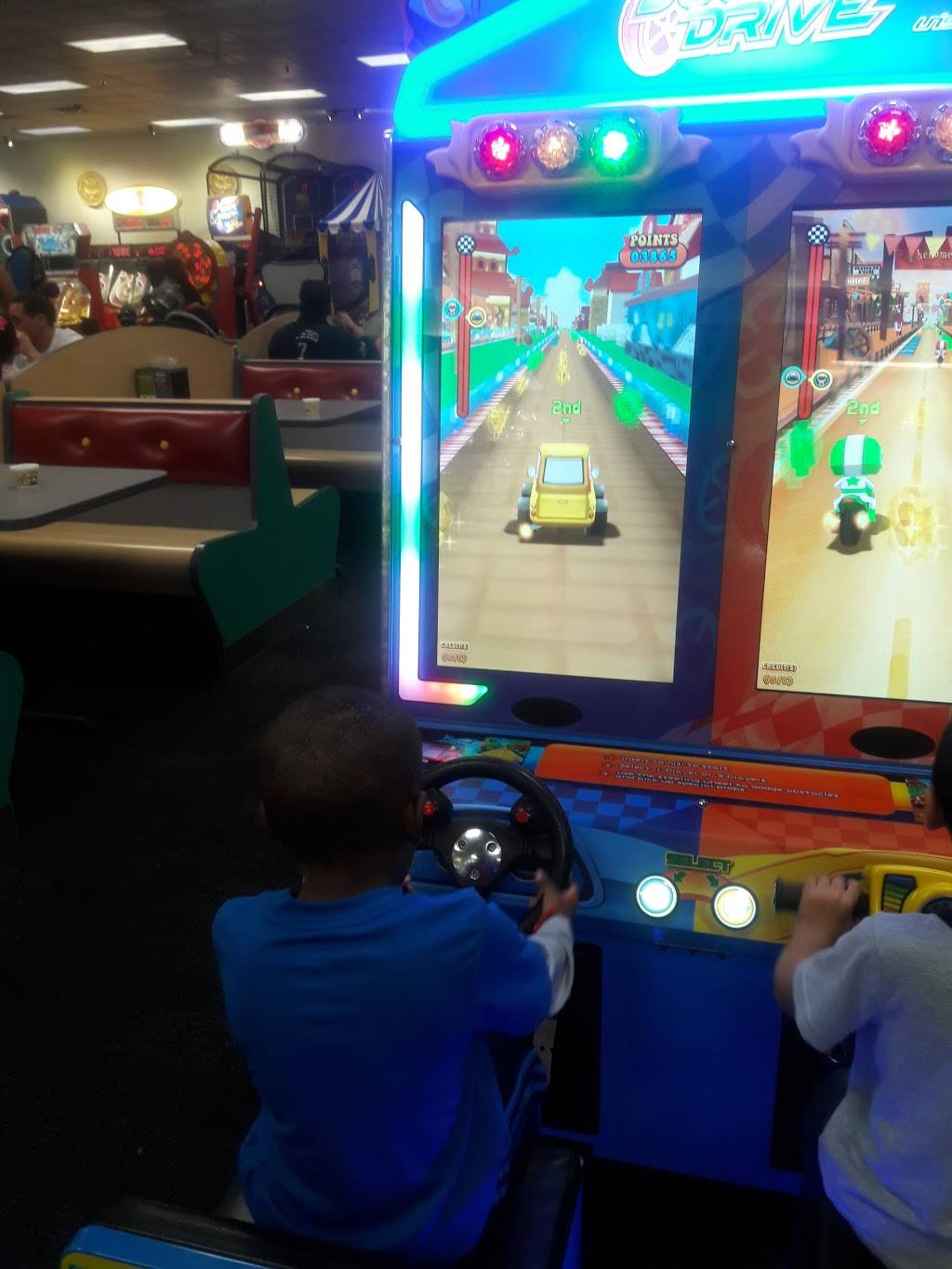 Chuck E. Cheese | restaurant | 18575 S Dixie Hwy, Cutler Bay, FL 33157, USA | 3052563886 OR +1 305-256-3886