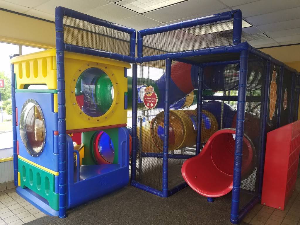 Burger King | restaurant | 720 East Main St, Jackson, OH 45640, USA | 7402864029 OR +1 740-286-4029