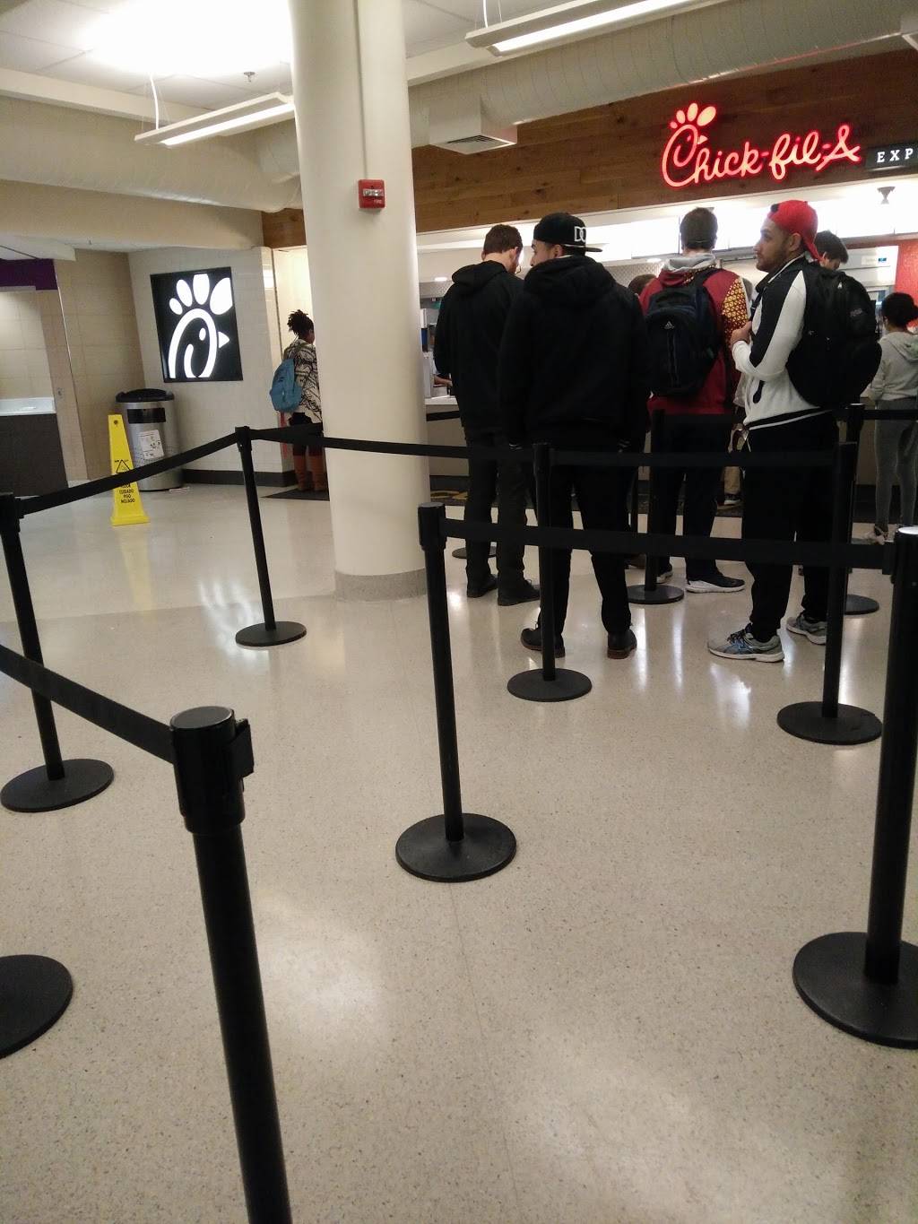 Chick-fil-A | restaurant | Dining Services, 900 Park Ave, Richmond, VA 23284, USA | 8048282225 OR +1 804-828-2225