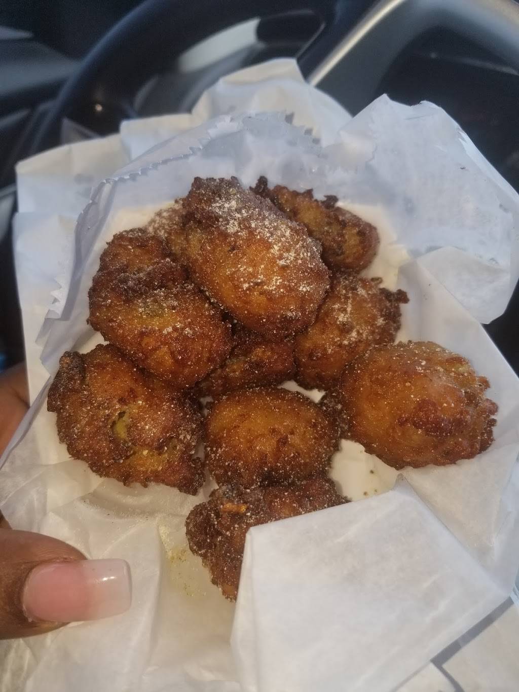 Snappers Fish & Chicken | restaurant | 600 NW 3rd St, Pompano Beach, FL 33162, USA | 9549423538 OR +1 954-942-3538